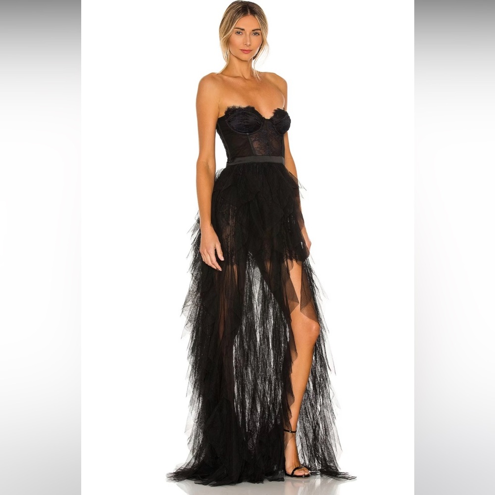 X REVOLVE Bustier Gown in Black
For Love & Lemons